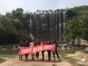 漳河设计院：畅游美人谷  活力庆“三八”