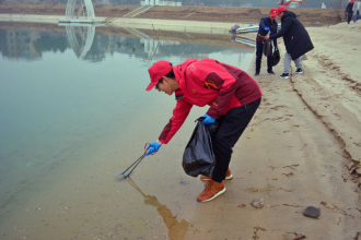 漳河“小红帽”让雷锋精神熠熠生辉